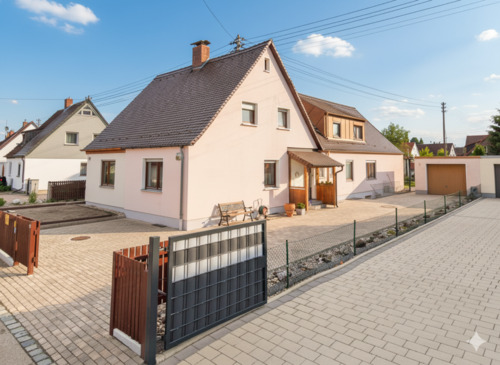 Foto - Traumhafte DHH in bester Lage! - 550.000,00&nbsp;EUR Kaufpreis, ca.&nbsp; 135,00&nbsp;m&sup2;