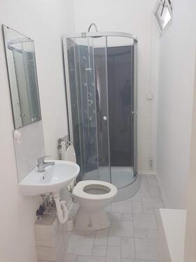 Foto - 1 Zimmer Erdgeschoßwohnung zur Miete in Saarbrücken