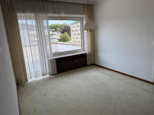 Foto - Wohnung zu vermieten. 126 m². 1000 € Kaltmiete 1250 warmmiete