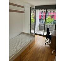 Room WG available at U2 Dülferstr (15 min to central station) - München Schwabing-Freimann