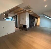 3 Zimmer Eigentumswohnung - Galerie, Klima, Einbauküche, Kamin - Solingen Burg