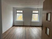 Foto - 4 Raum Wohnung 96 qm ab sofort - 1.400,00 EUR Kaltmiete,