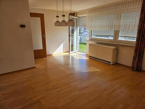 Foto - 9 Zimmer Mehrfamilienhaus, Wohnhaus in Eigeltingen