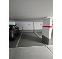 Tiefgaragenstellplatz zu vermieten! MÜ-Bogenhausen (Daglfing) - München