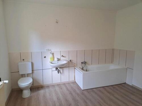 Foto - Erdgeschoßwohnung in Hof zur Miete