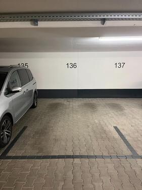 Foto - Tiefgaragenstellplatz (10247 