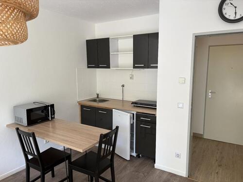Foto - 1 Zimmer inkl. EBK für 480€ kalt 550€ warm (Ab sofort)