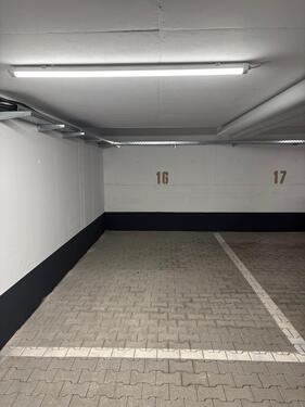 Foto - Motorrad-Tiefgaragenstellplatz in Waldkirch zu vermieten