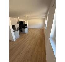 Neue, moderne 2 Zimmerwohnung mit Balkon und EBK - Bamberg Bamberg-Ost