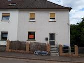 Foto - Einfamilienhaus mit 6 Zimmern, Garten und Erweiterungspotenzial