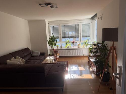 Foto - Gehobene 3,5-Zimmer Wohnung mit Süd-Balkon & EBK in Stuttgart