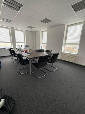 Foto - Büro 36 m² 04178 Leipzig + Stellplatz 