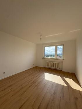 Foto - Vollmöbliertes Neubau-Apartment direkt am Rhein in Düsseldorf-Heerdt