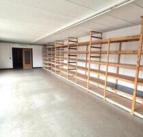 Großzügiges Lager und Büro 200m² mit viel eingezäunter Freifläche im Gewerbegebiet in Neuss-Holzheim