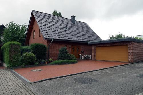 Foto - Einfamilienhaus zur Miete in Bad Oeynhausen.