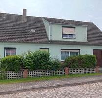 Siedlungshaus - 119.000,00&nbsp;EUR Kaufpreis, ca.&nbsp; 139,00&nbsp;m&sup2; in Mücheln (Geiseltal) (PLZ: 06249)