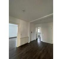 Mietwohnung in der Stadtmitte. - 1.050,00&nbsp;EUR Kaltmiete, ca.&nbsp; 120,00&nbsp;m&sup2; in Aalen (PLZ: 73430)