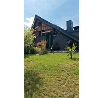 Häuschen am Waldrand – 650 m² Grundstück - Hirzenhain