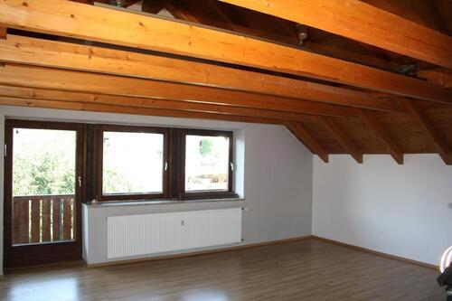 Foto - Dachgeschoßwohnung in Patersdorf zur Miete