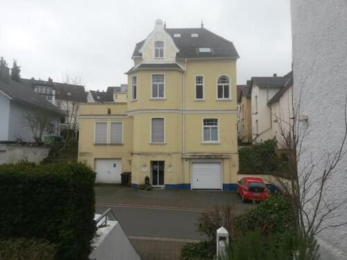 Foto - 3-Zi-DG-Wohnung mit XL-Nutzfläche & Stellplatz