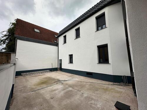Foto - Mehrfamilienhaus, Wohnhaus in Völklingen zum Kaufen