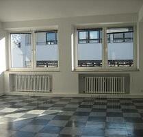 Attraktiver Büroraum 32 qm in DesignWG Köln Altstadt - All-in-Miete