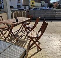 Sonnige 2-Zimmer Wohnung mit Terrasse, Balkon und TG-Stellplatz - Böblingen Dagersheim