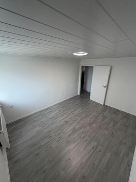 Foto - Helle 3-Zimmer-Wohnung (70 qm) - 600,00&nbsp;EUR Kaltmiete, ca.&nbsp; 70,00&nbsp;m&sup2;