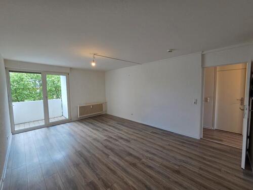 Foto - Helle 2-Zimmer-Wohnung mit Balkon & Aufzug – für Mieter, die wissen, was sie wollen!