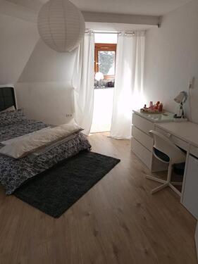 Foto - Dachgeschoßwohnung in Solingen zur Miete