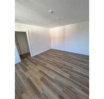 Renovierte 2-Zimmer-Wohnung mit modernem Bad und Einbauküche - Ahnsen