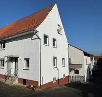 Haus mit Scheune zu vermieten - 1.200,00&nbsp;EUR Kaltmiete, ca.&nbsp; 111,00&nbsp;m&sup2; in Fritzlar (PLZ: 34560)