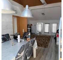 Schöne Große Wohnung - 700,00 EUR Kaltmiete, in Herborn (PLZ: 35745)
