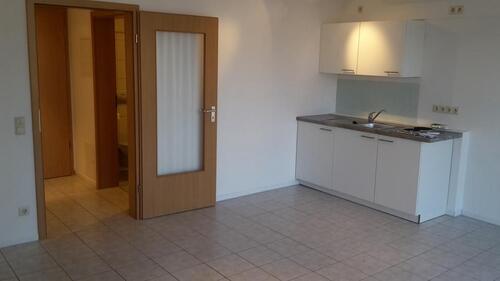 Foto - 1 Zimmer Dachgeschoßwohnung zur Miete in Sulzbach-Rosenberg