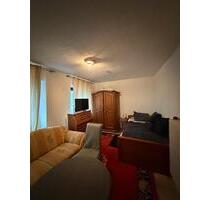 Schönes möbliertes WG-Zimmer - 385,00&nbsp;EUR Kaltmiete, ca.&nbsp; 15,00&nbsp;m&sup2; in Bad Breisig (PLZ: 53498)