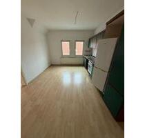 2,5-Zimmer-Wohnung in Berlin-Spandau mit Einbauküche
