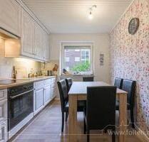 Bezugsfreie Erdgeschosswohnung mit Balkon, Keller und Garage - Emden Tholenswehr