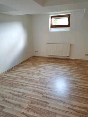 Foto - Etagenwohnung zur Miete in Essenbach