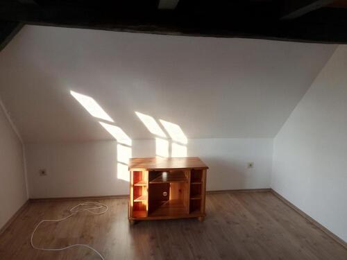 Foto - Dachgeschoßwohnung in Borken (Hessen) zur Miete