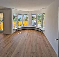 Sonnige, gut geschnittene 2-Zimmer-Wohnung mit Rundbalkon - München Aubing-Lochhausen-Langwied