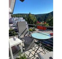 Schöne Dachgeschosswohnung mit EBK & Balkon in Freudenstadt