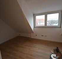 Zimmer neu renoviert in 5er WG in Energiesparhaus Bühl - Tübingen Derendingen