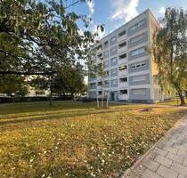 3-Zimmer Wohnung mit Loggia, Stellplatz & Einrichtung - München Feldmoching-Hasenbergl