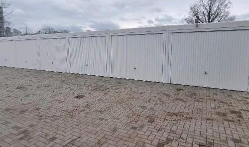 Foto - Garage in Bremen Huchting - 79,00 EUR Miete,