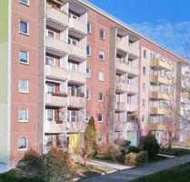 Wohnen mit Blick - 330,00&nbsp;EUR Kaltmiete, ca.&nbsp; 55,50&nbsp;m&sup2; in Wilkau-Haßlau (PLZ: 08112)