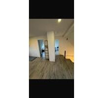 Wohnung zu Miete - 1.600,00 EUR Kaltmiete, ca.  150,00 m² in Essen (PLZ: 45279) Stadtbezirk VII