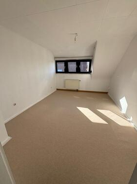 Foto - 3 Zimmer Dachgeschoßwohnung zur Miete in Pirmasens