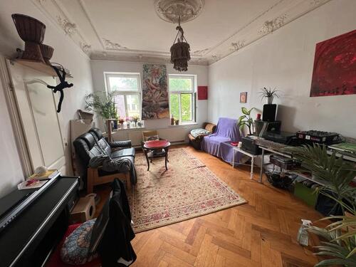 Foto - Große WohnungZimmer zu Vermieten für WGT