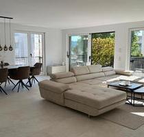 NEUBAU-Erstbezug! Exclusive 2,5-Zimmer-WHG mit 2 Balkonen und hochwertiger EBK in 79183 Waldkirch