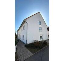 Helle 3-Zimmer-Wohnung ( 84qm ) zu vermieten - Fürth Südstadt